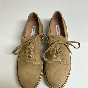 Women’s swede platform shoes . Size 10.